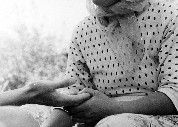 A tenyérjós megpróbál belelátni az életünkbe, de tenyerünk teljesen másról árulkodik