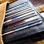 egy bankszámla, vagy előfizetéses telefon más néven való használata nem biztonságos