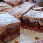 A szilvás lepény igazi őszi sütemény, izgalmas ízbomba.